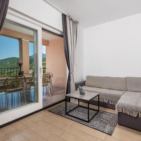 דירה Oleander Aria *